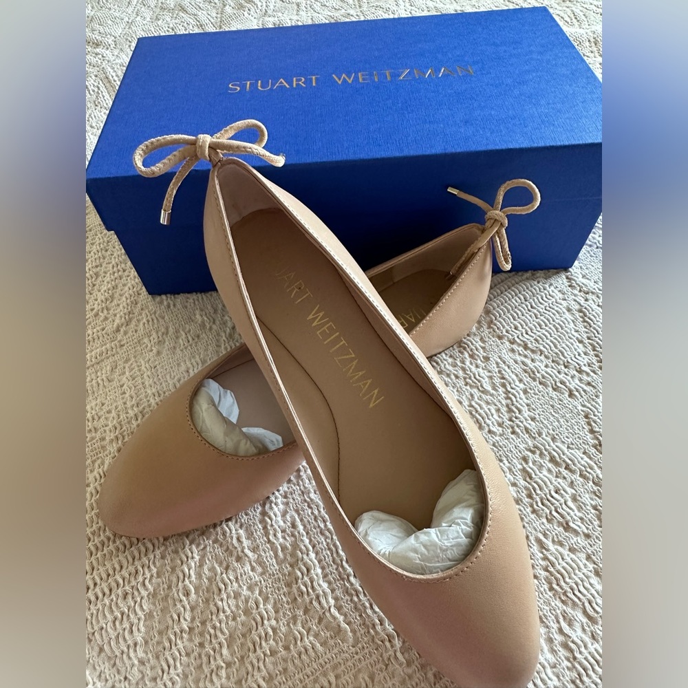 Brand New Authentic Stuart Weitzman Tieback Flats in Beige